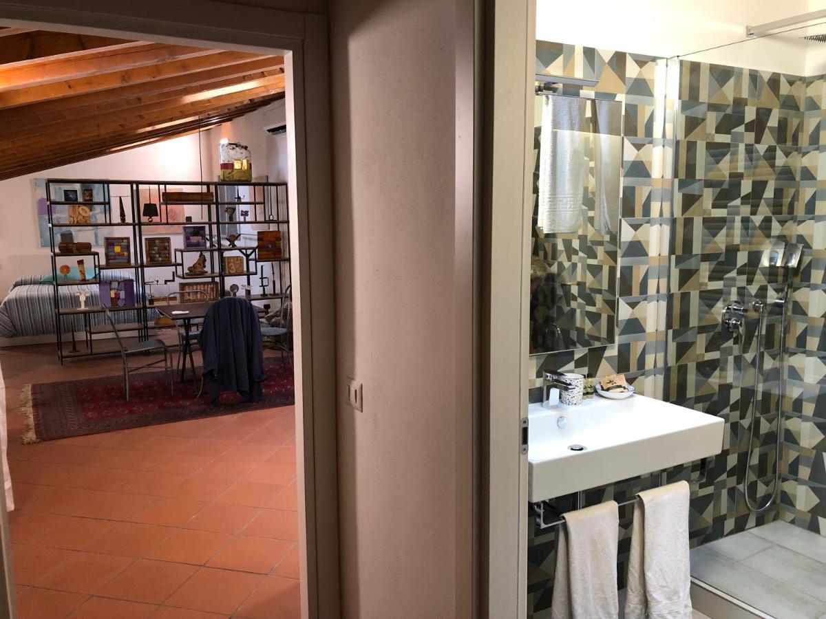 Isola Libera Hotel Milan Exterior photo