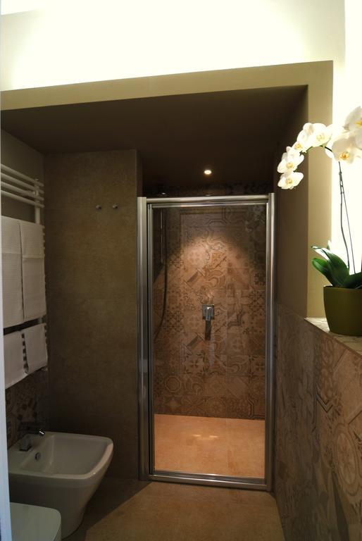 Isola Libera Hotel Milan Room photo