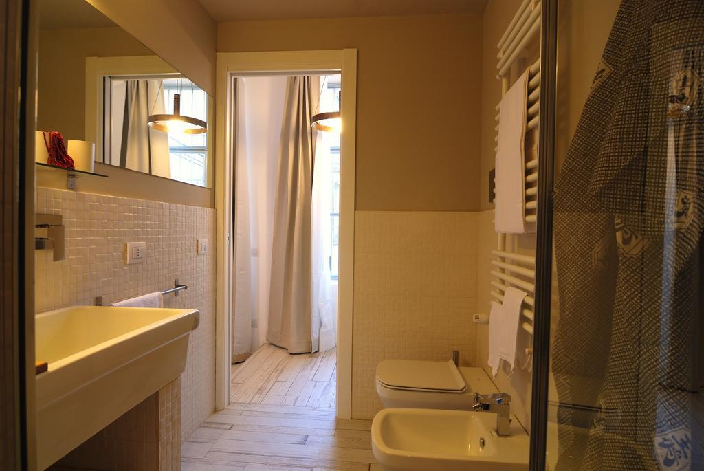 Isola Libera Hotel Milan Room photo